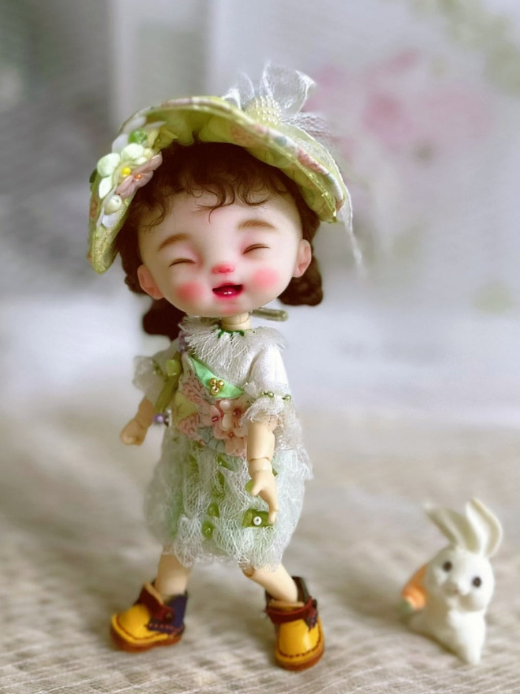Lace Floral Pastel Beaded OB11 Light-Green Outfit | ToastDoll