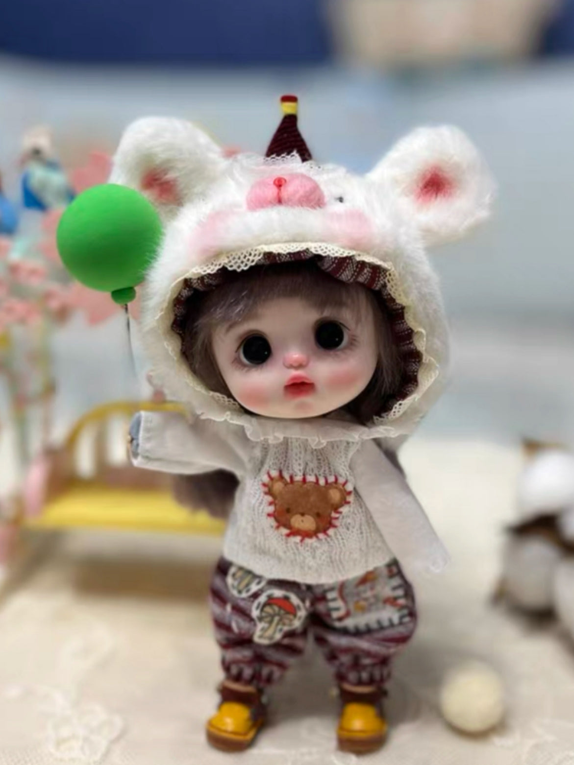 Plush White Bear Hat Baggy Pants OB11 Outfit | ToastDoll