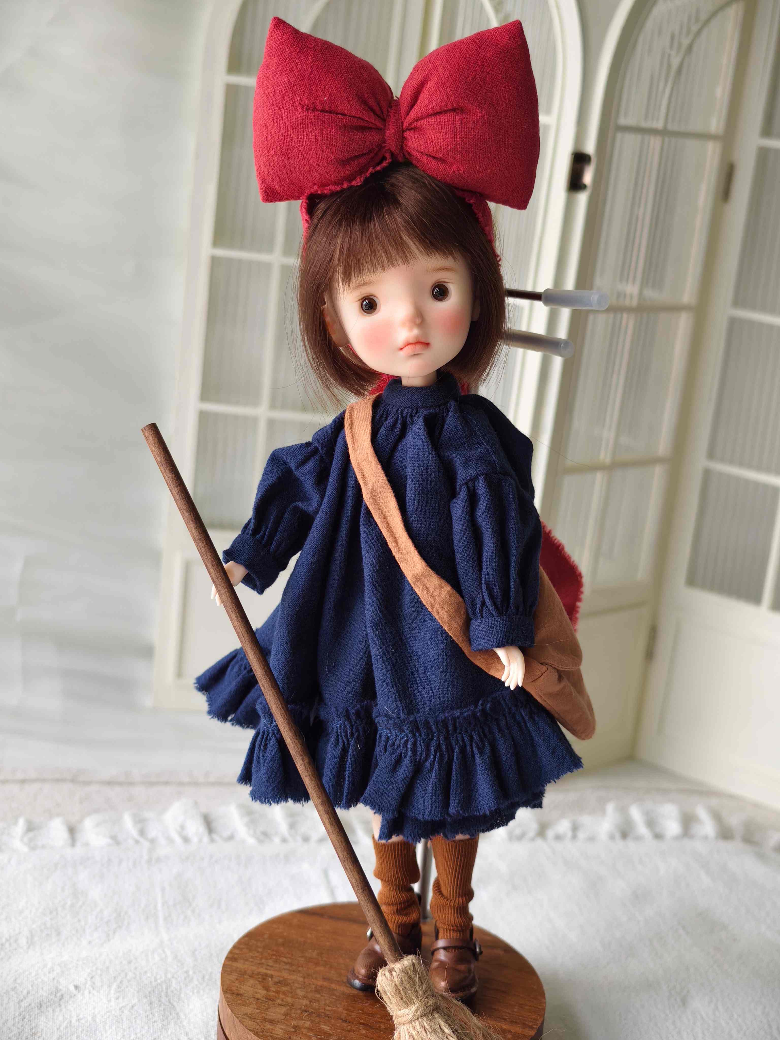 Red Bow Witch BJD Outfit Front View | ToastDoll