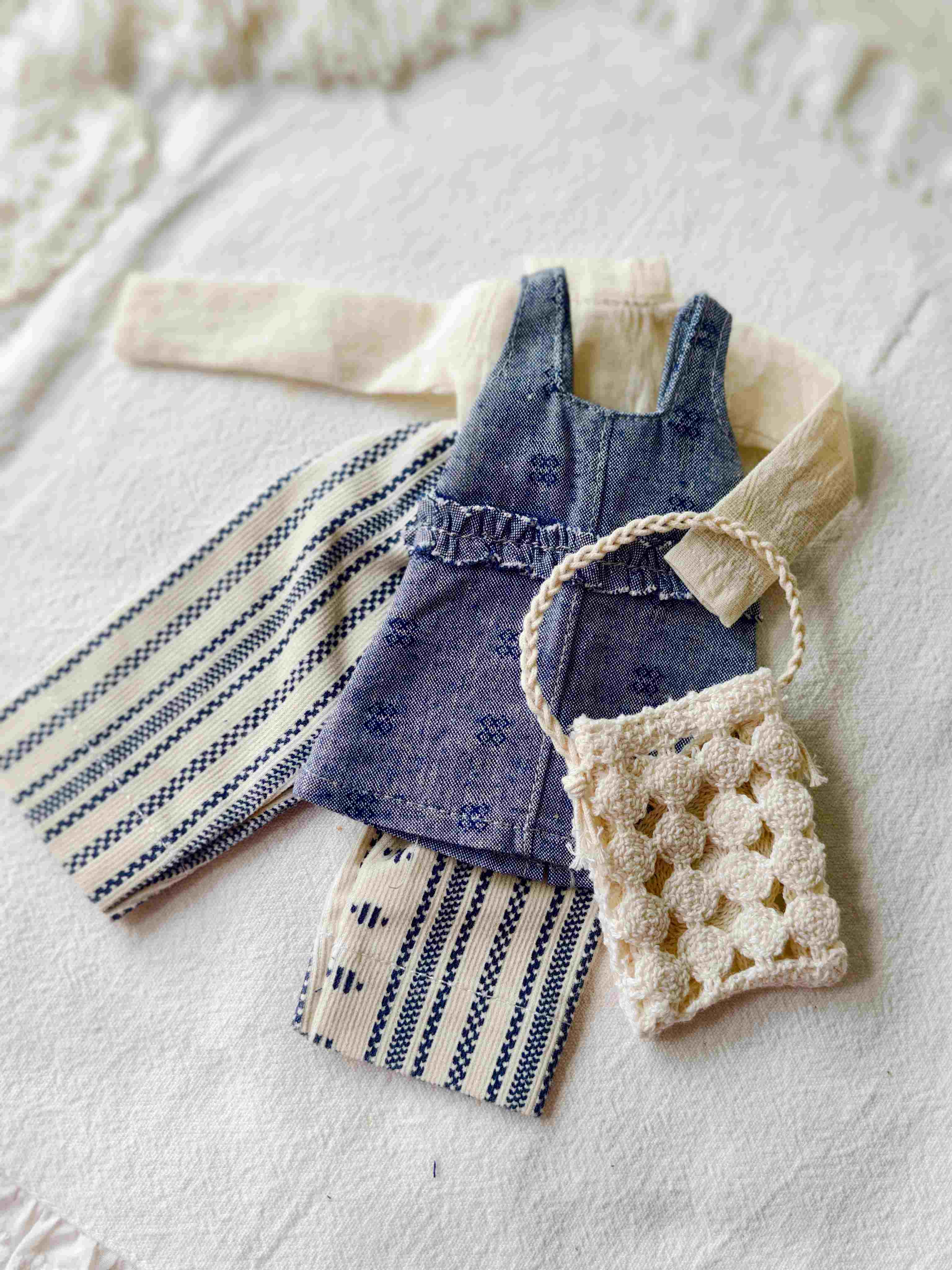 Clean Denim Blythe 1/6 BJD Outfit Flat Lay | ToastDoll