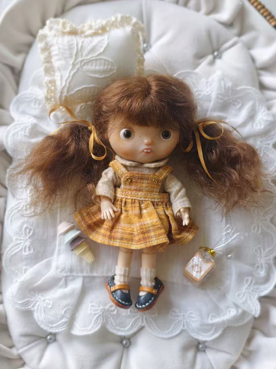 Cute Marigold Custom OB11 OOAK For Adoption  | ToastDoll