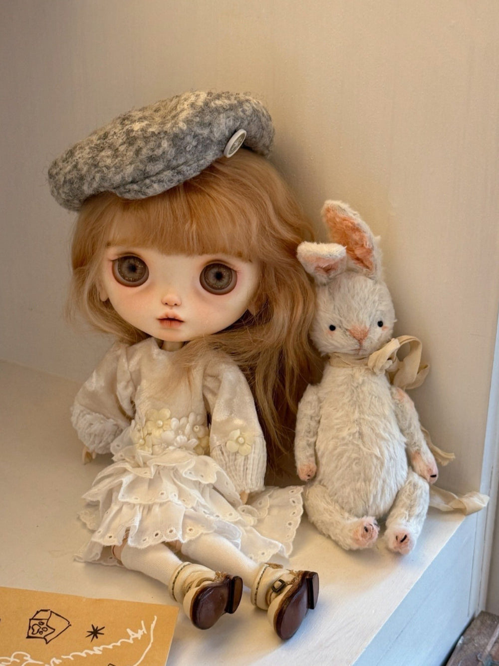 Floral Tiered Blythe 1/6 BJD Dress Sitting Pose | ToastDoll