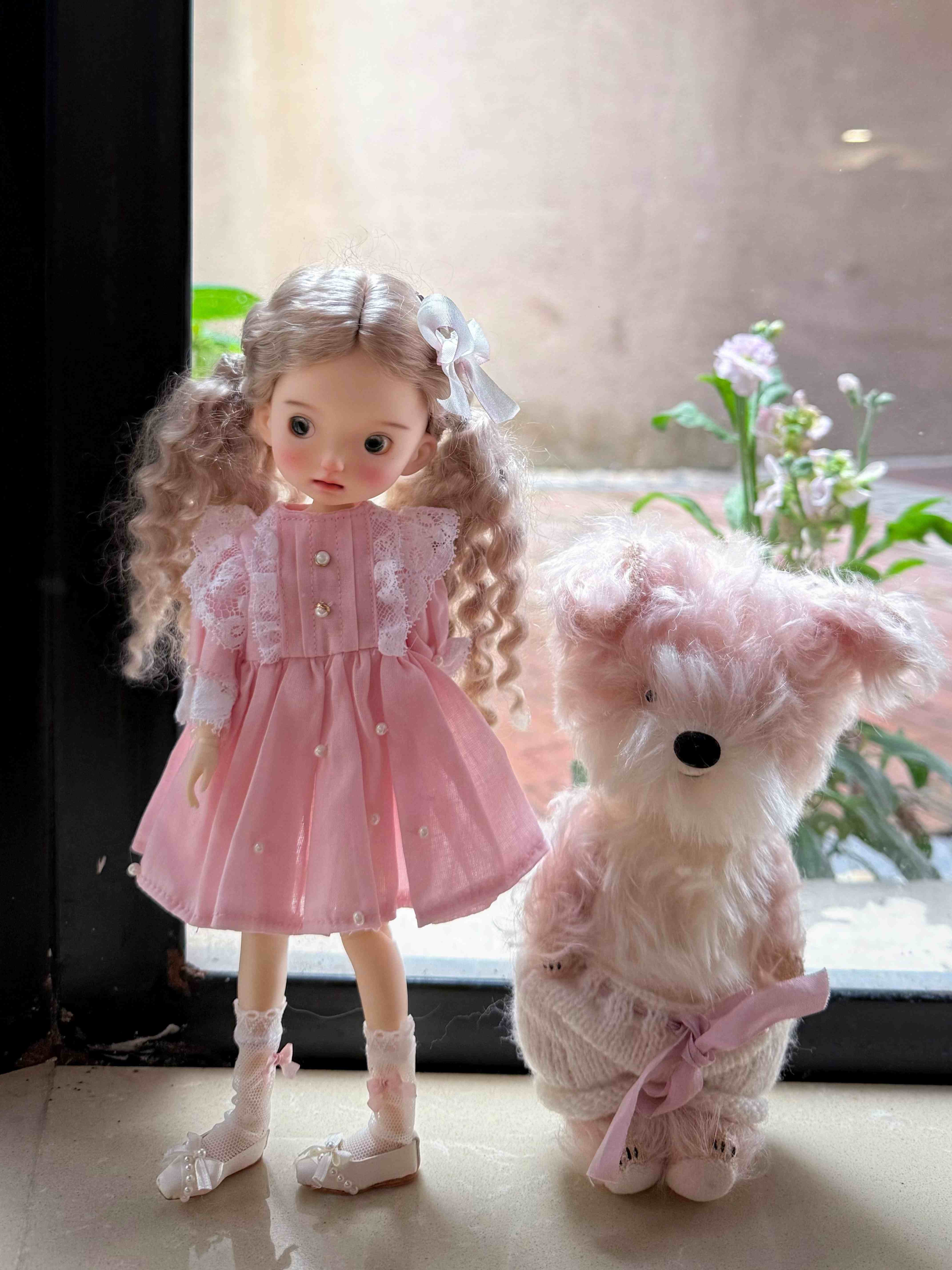 Pink Lolita Lace Blythe 1/6 BJD Dress  Full Body View | ToastDoll