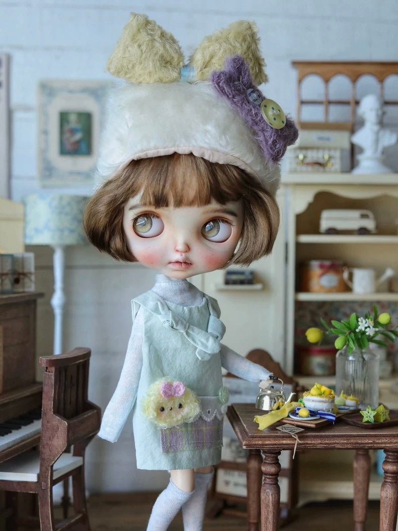 Sweet Light Green Blythe Dress Set - Handmade Doll Clothes - ToastDoll