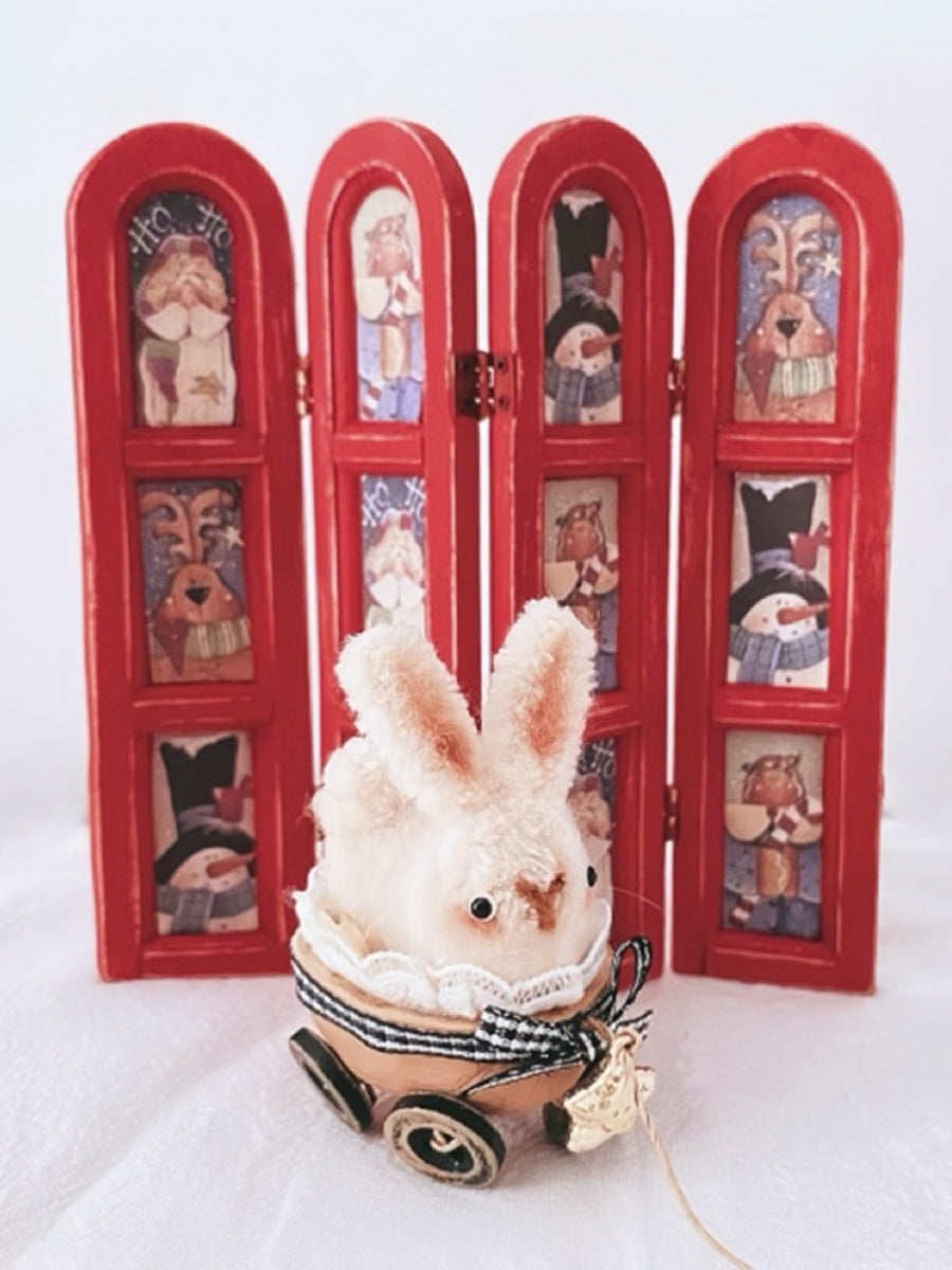 Handmade Doll Miniature Props for BJD/Blythe,  Bunny with Walnut Shell Car