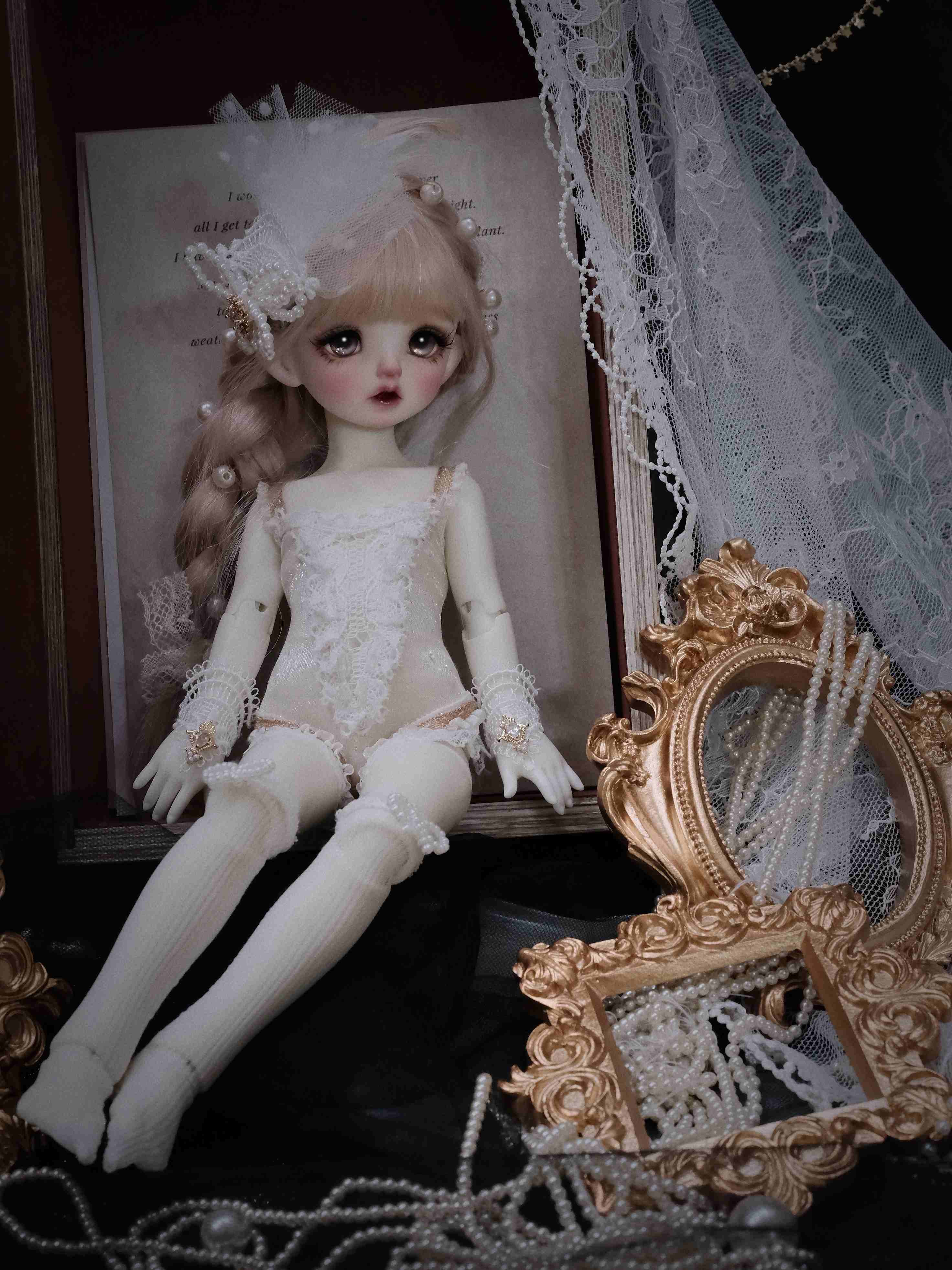 Handmade Outfit for BJD, Antique-Style Lace Tea Dress Set