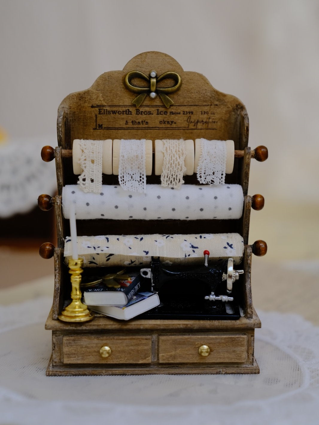 1/6 1/12 Scale Miniature Dollhouse Textile Roll Display Stand