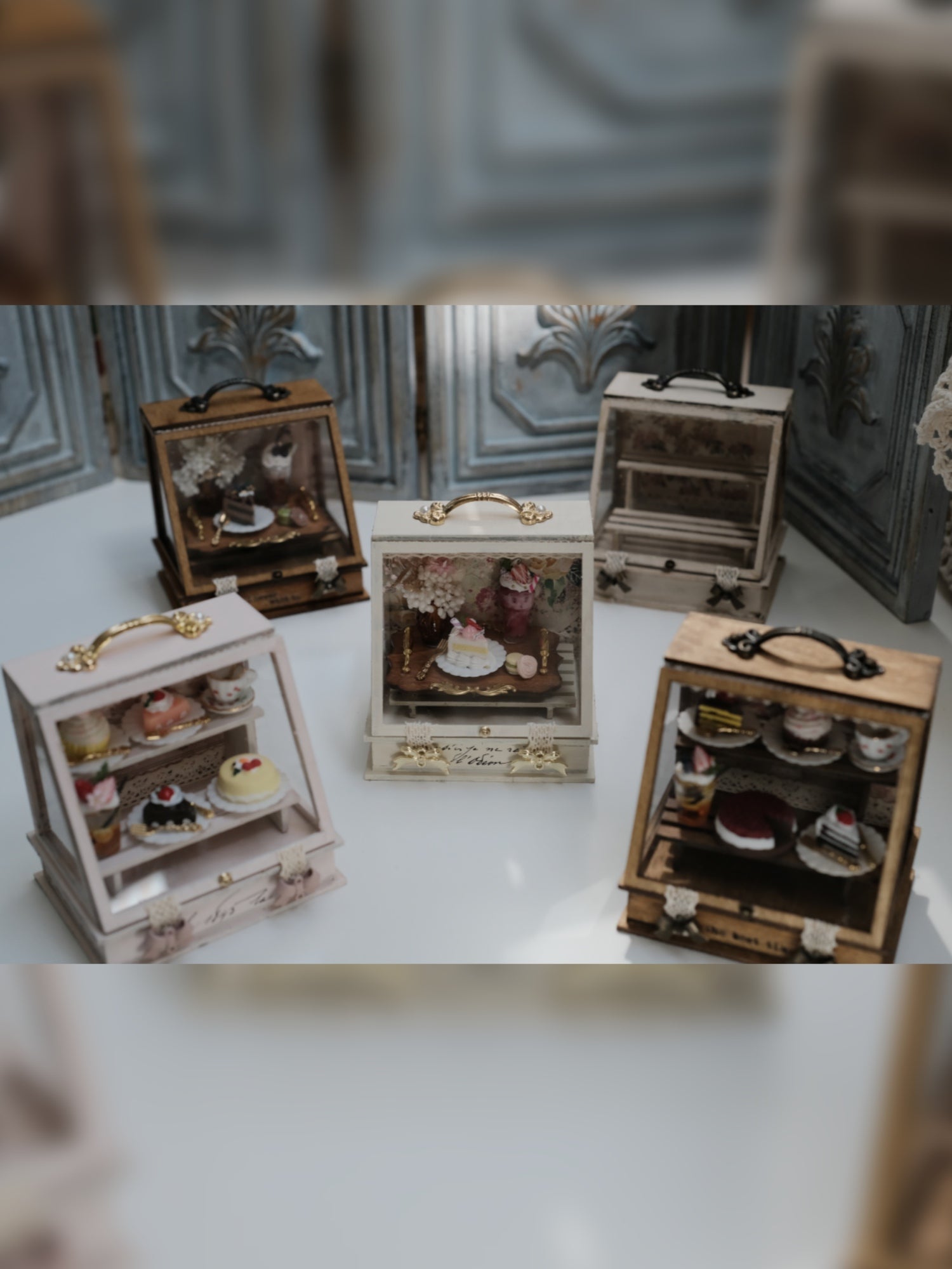 1/6 1/12 Scale Miniature Dollhouse Cake Display Cabinet