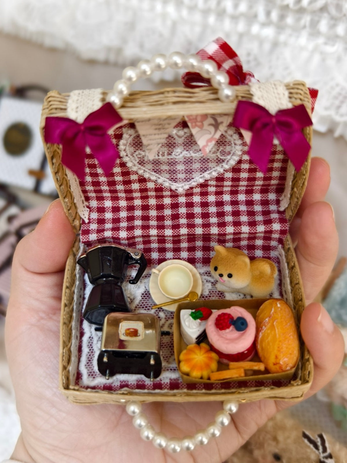 1/6 1/12 Scale Miniature Dollhouse Woven Carry Case