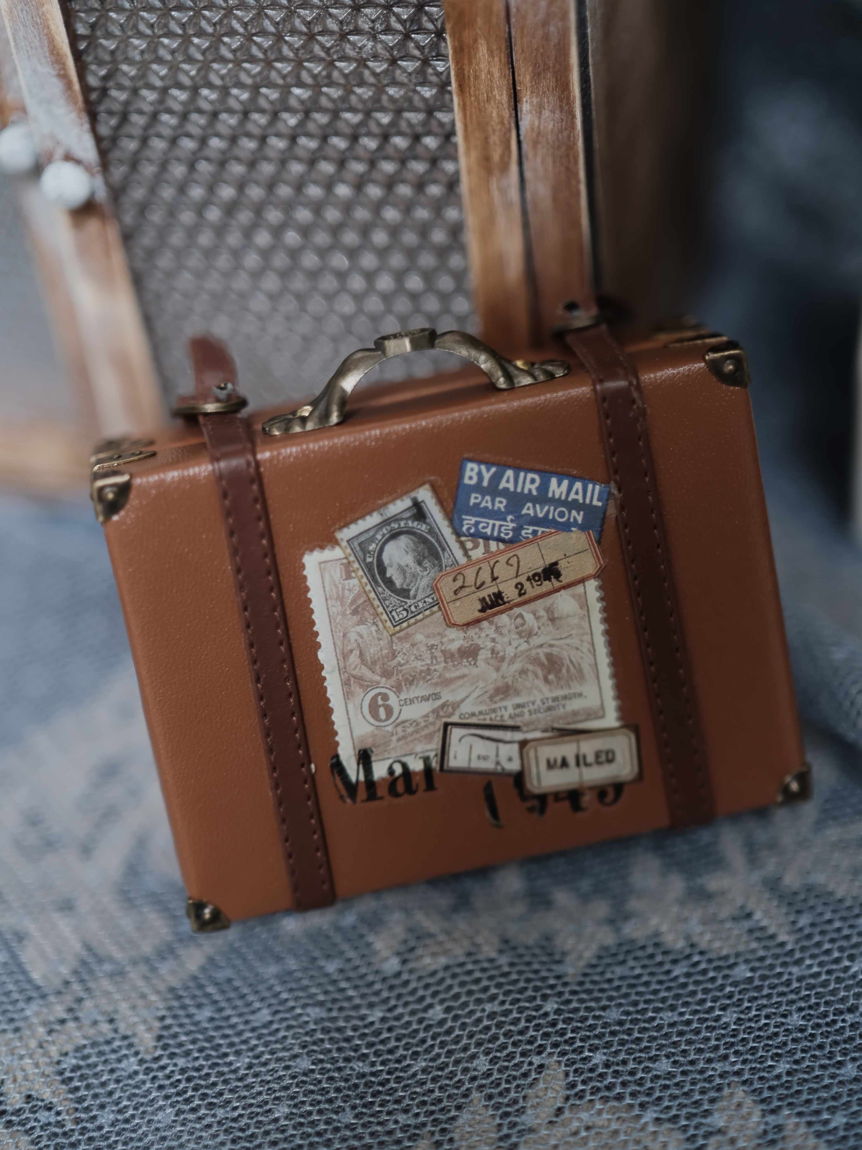 1/6 1/12 Scale Miniature Dollhouse Leather Carry Case