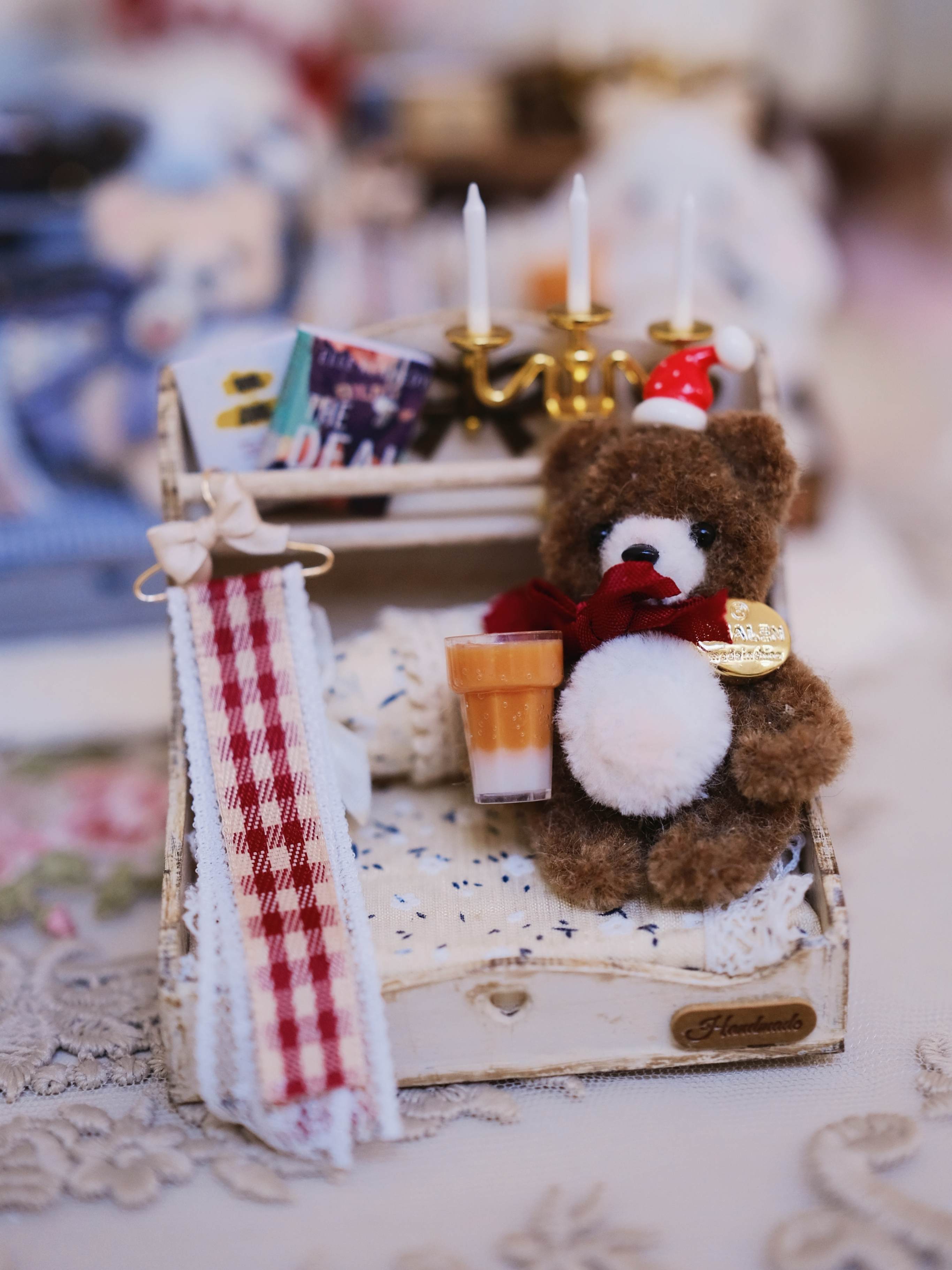 1/6 1/12 Scale Miniature Doll Bed with Plushie & Accessories
