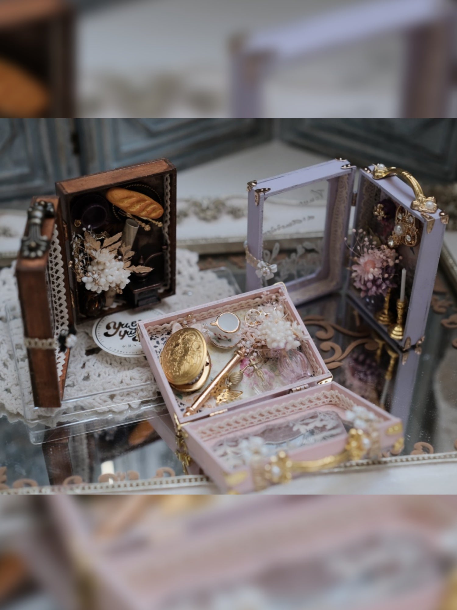1/6 1/12 Scale Miniature Table Setting Kit in a Display Case