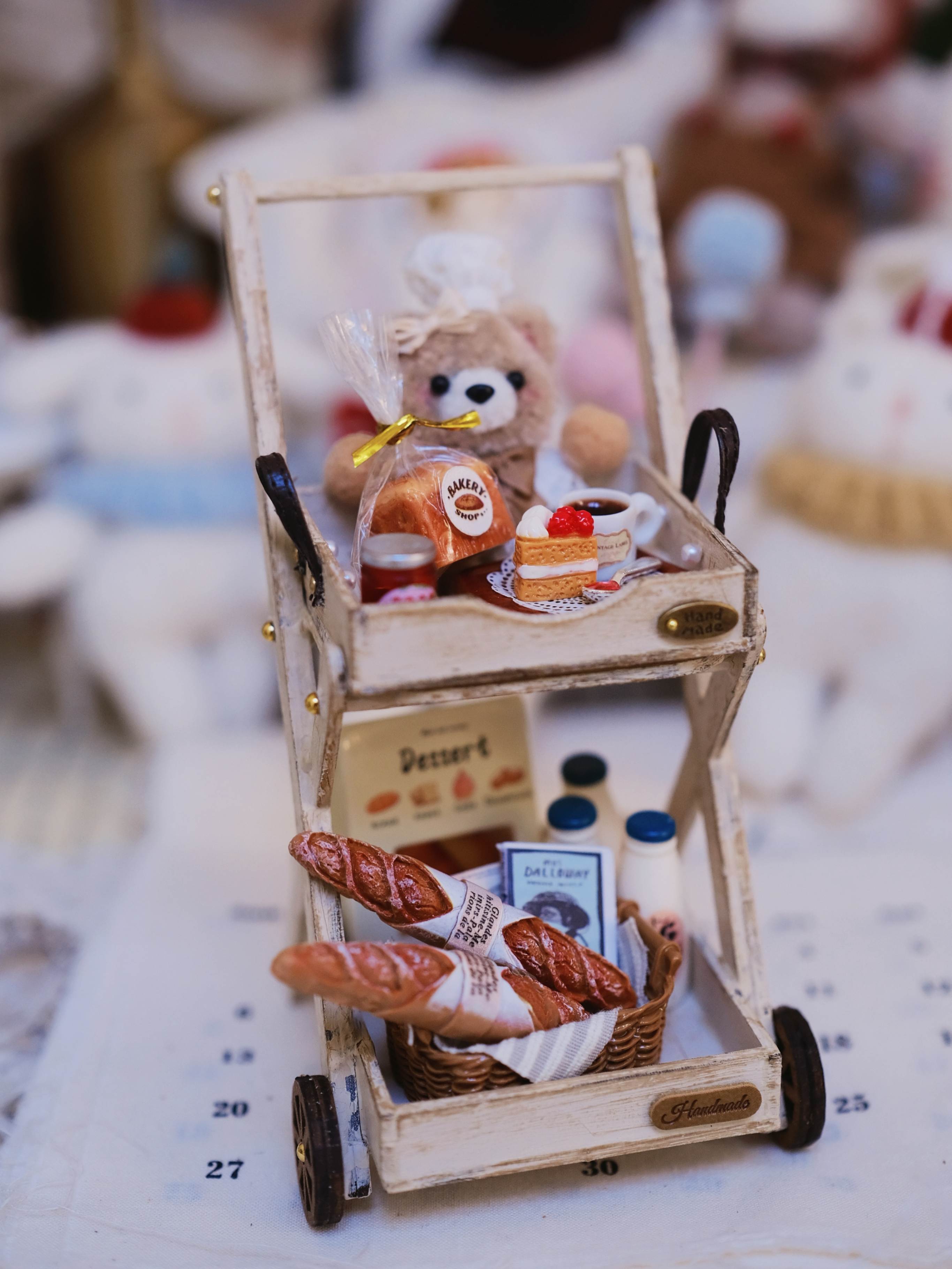 1/6 1/12 Scale Miniature Dollhouse Animal Cart with Miniature Accessories