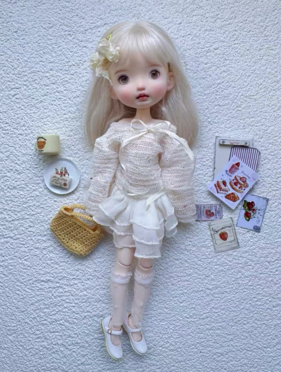 Sheer Knit Silk 1/6 BJD Outfit On Doll Display | ToastDoll