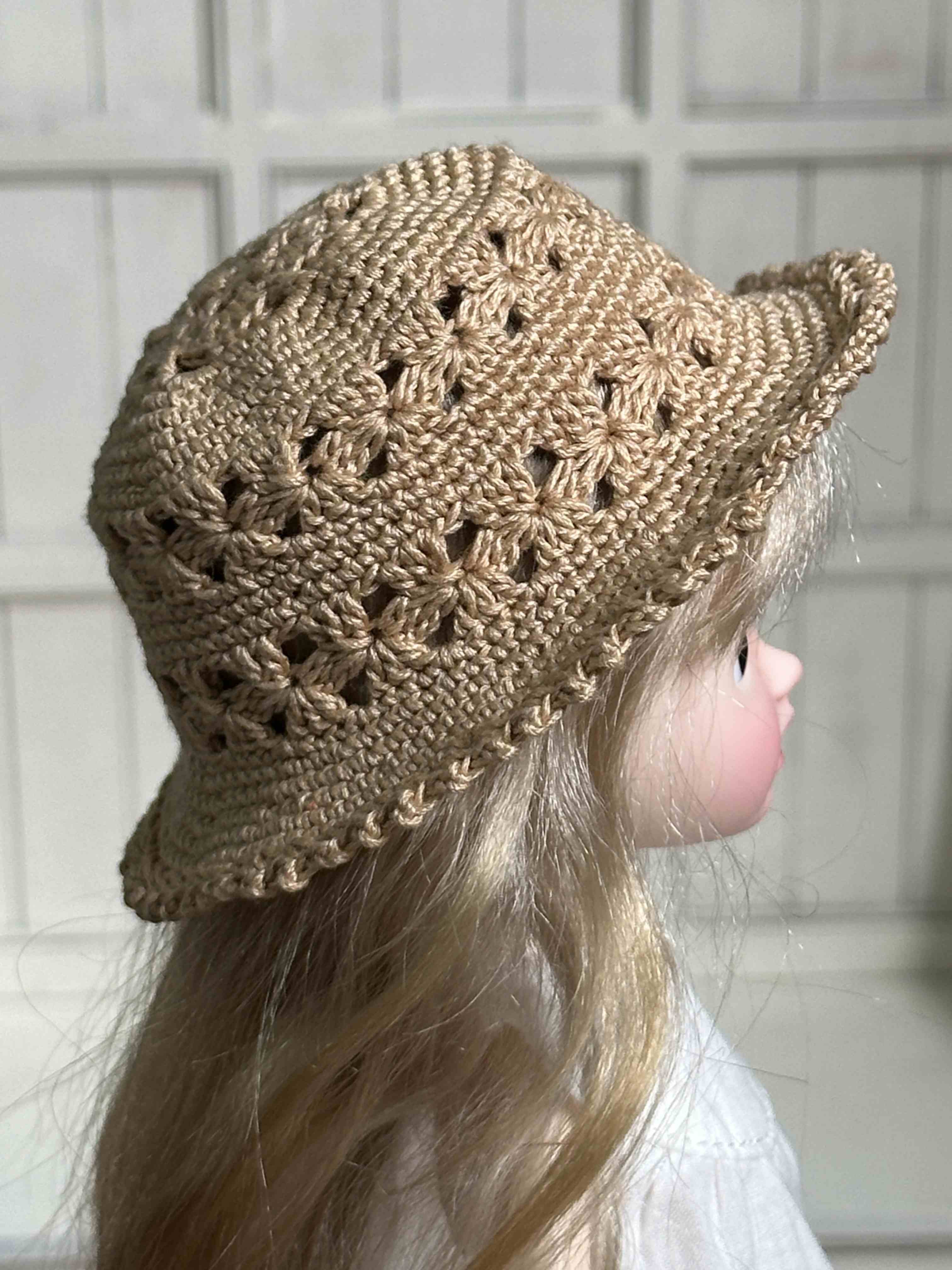 Bronze Crochet Cloche 1/6 BJD Hat Side View | ToastDoll