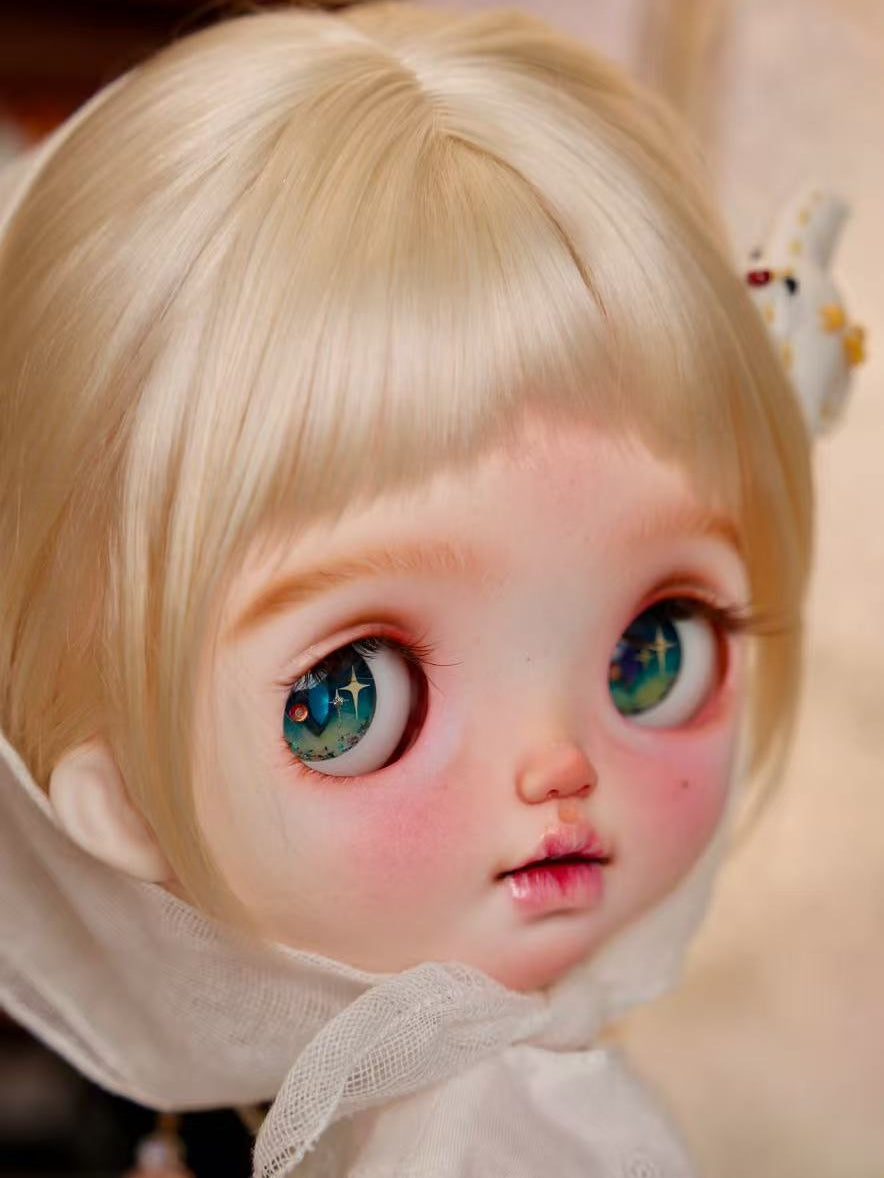 OOAK Custom Blythe Doll For Commission, Cute Girl