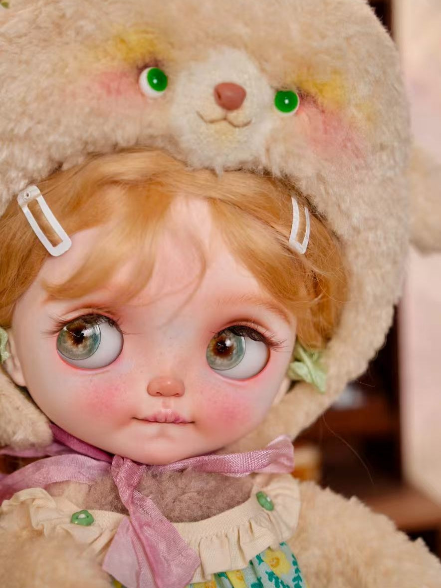 OOAK Custom Blythe Doll For Commission,Pouting Girl