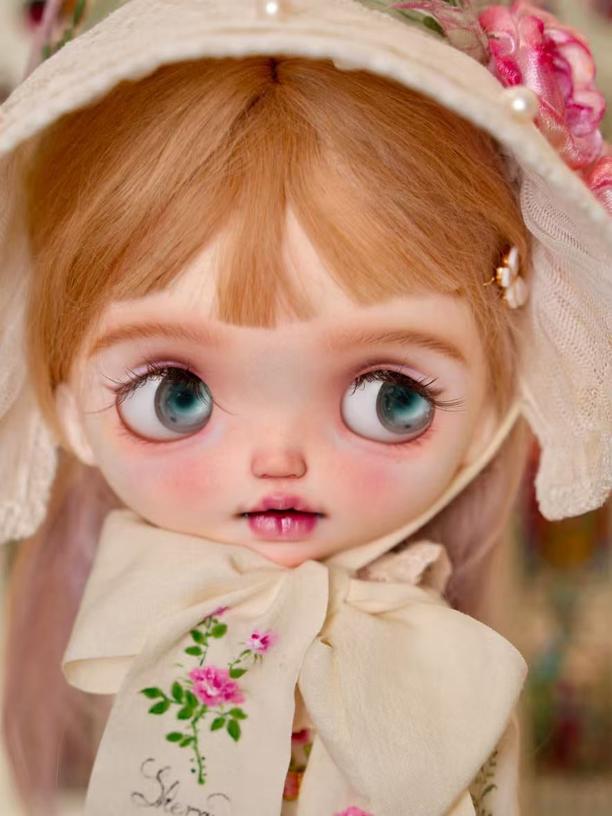OOAK Custom Blythe Doll For Commission,Elegant  Miss