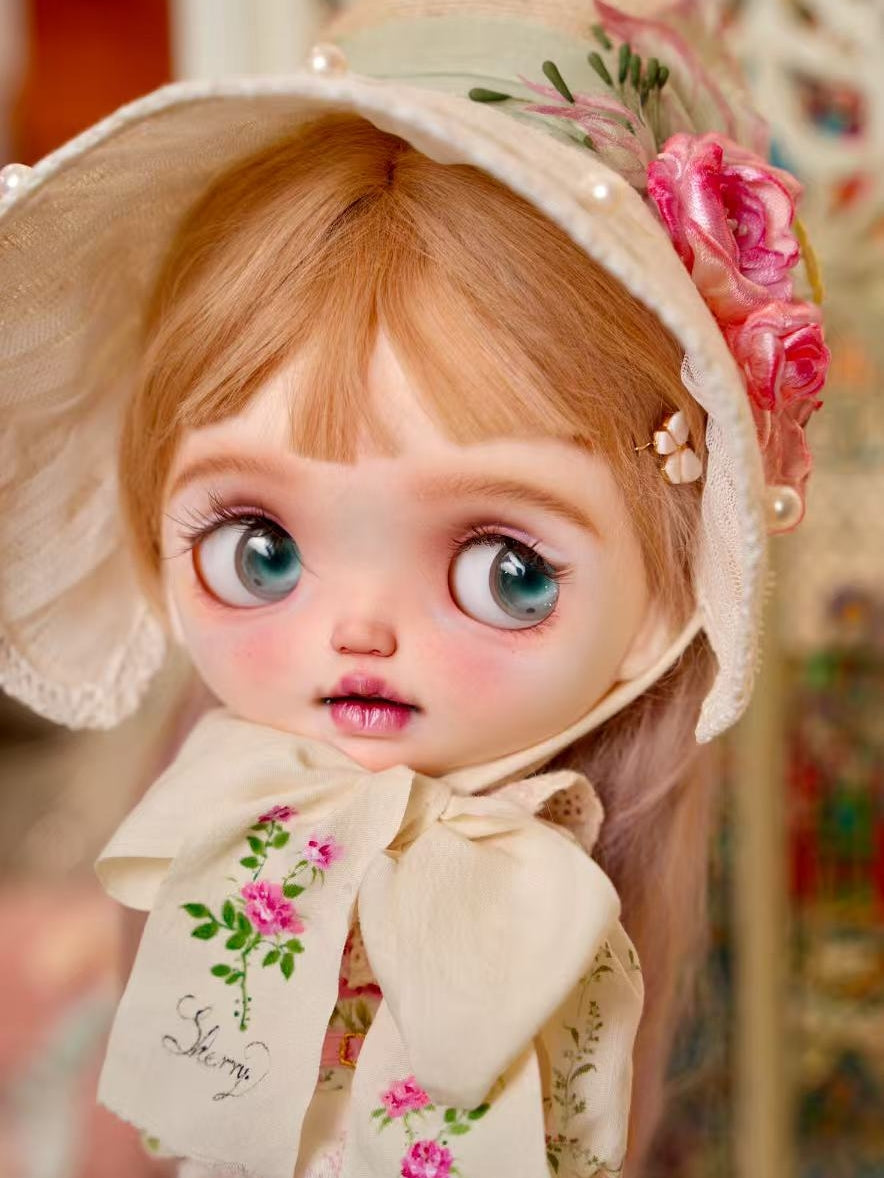 OOAK Custom Blythe Doll For Commission,Elegant  Miss