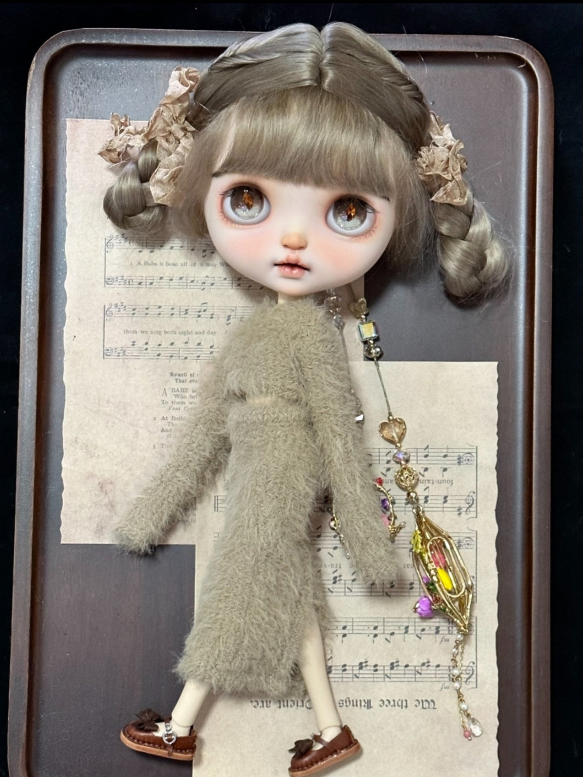 Soft Fuzzy Slim Blythe Brown Skirt Set | ToastDoll