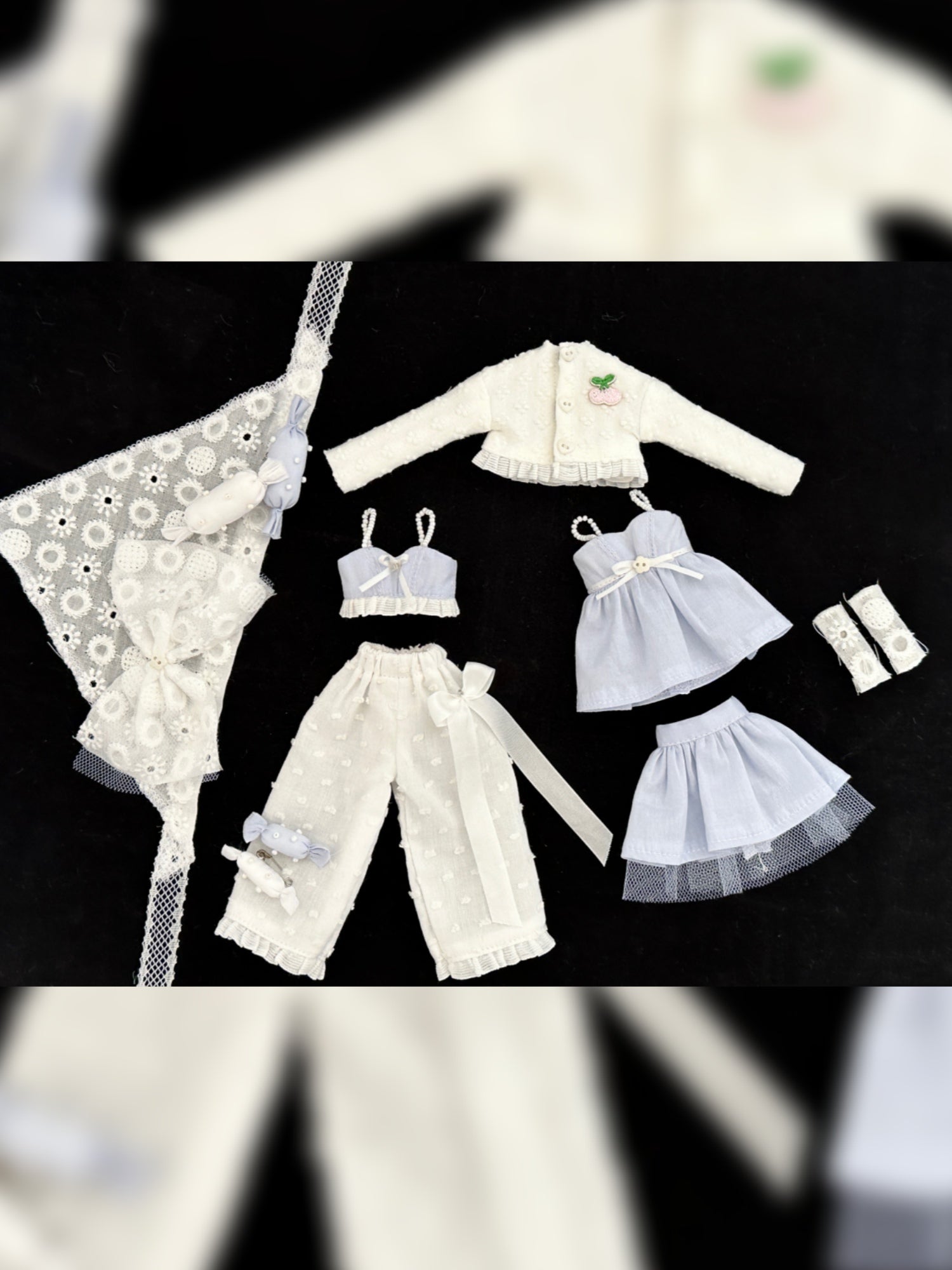 Cool Breeze Casual Blythe Outfit Flat Lay | ToastDoll
