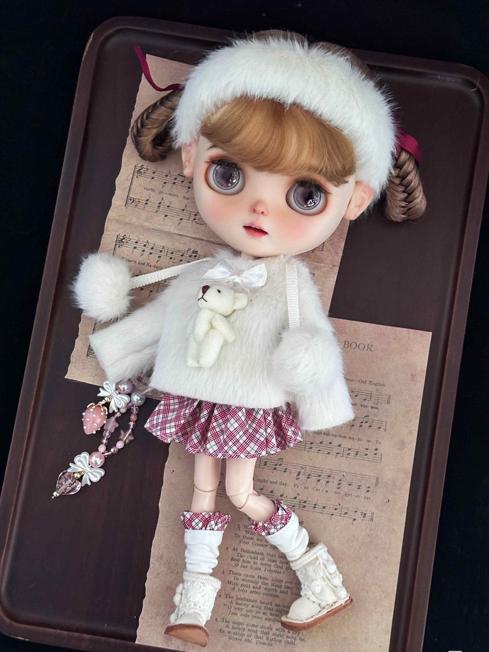 Cute Fuzzy Bear Tartan Blythe Outfit | ToastDoll