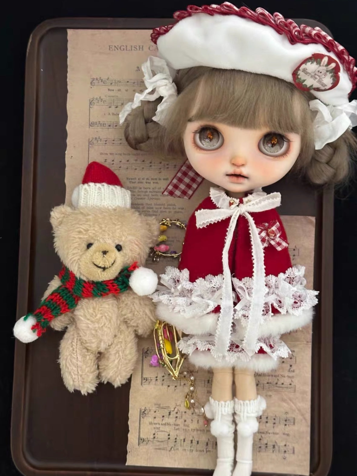 Xmas Red Winter Fur Blythe Outfit  Full Body View | ToastDoll