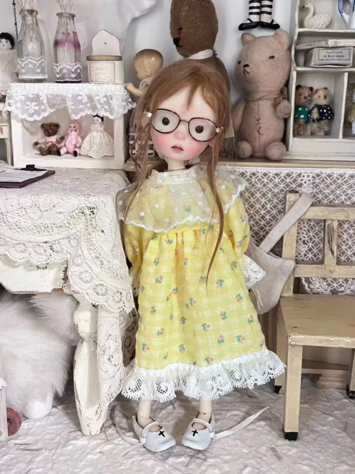 Lace Floral Blythe 1/6 BJD Yellow Dress  On Doll Display | ToastDoll