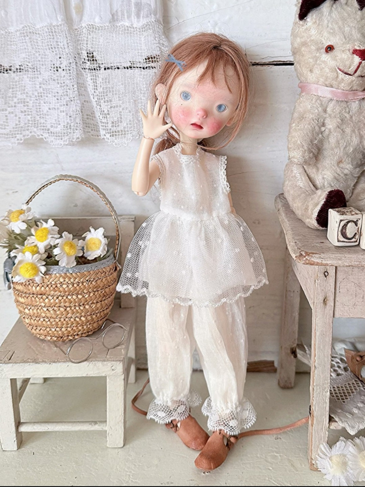 Mesh Tulle Layering Blythe BJD White Dot Outfit On Doll Display | ToastDoll