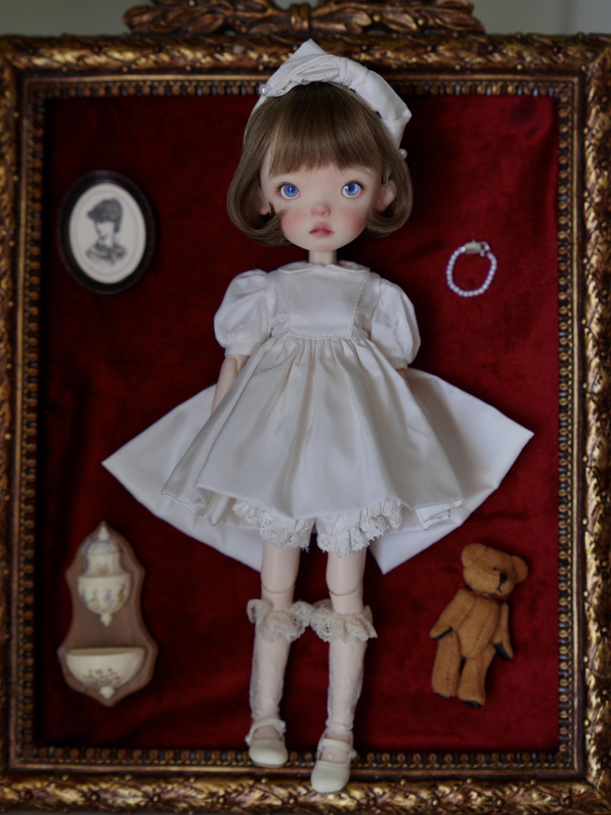 Classic White Blythe BJD Dress - Handmade Doll Clothes - ToastDoll