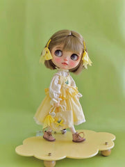Yellow Tulip Blythe Outfit On Doll Display | ToastDoll