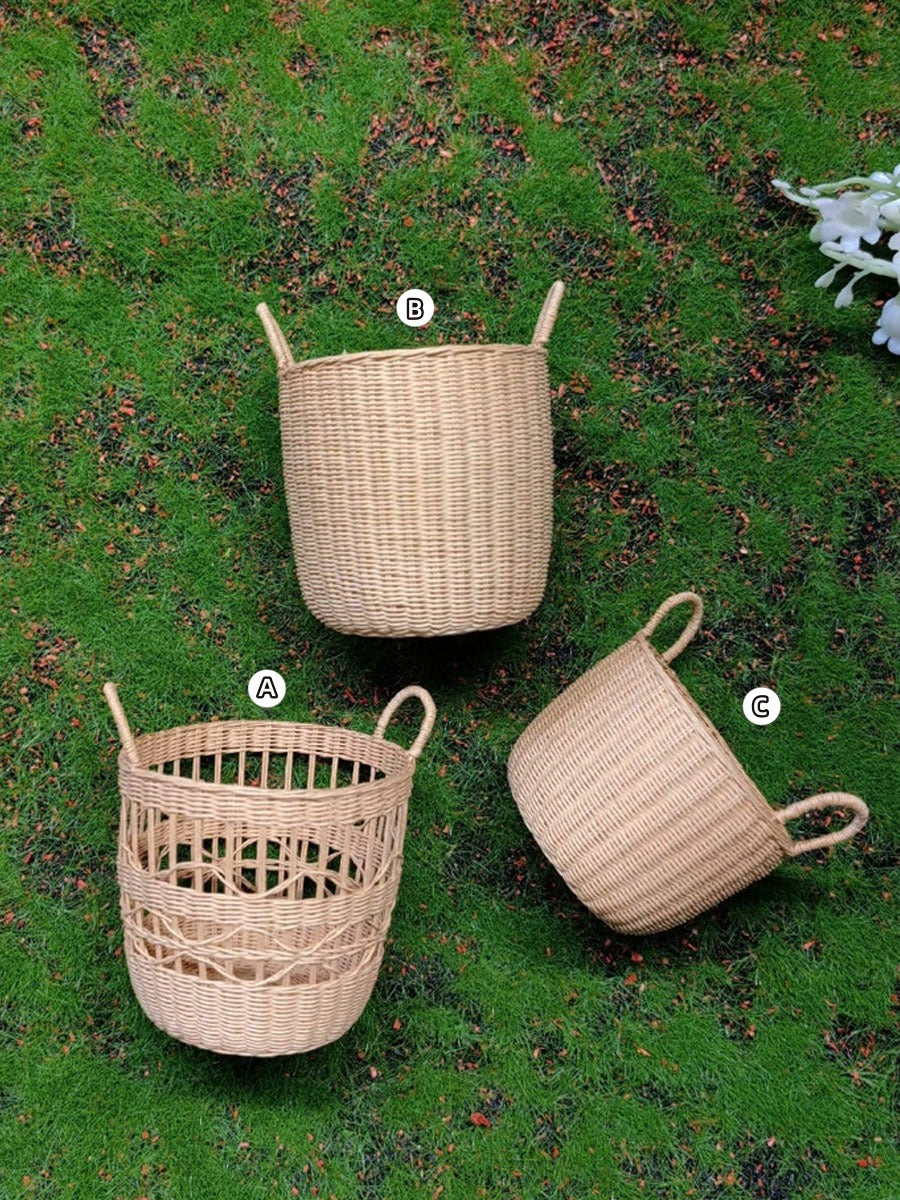 Handmade Miniature Props for BJD/Blythe/Obitsu, Rattan Style Laundry Basket
