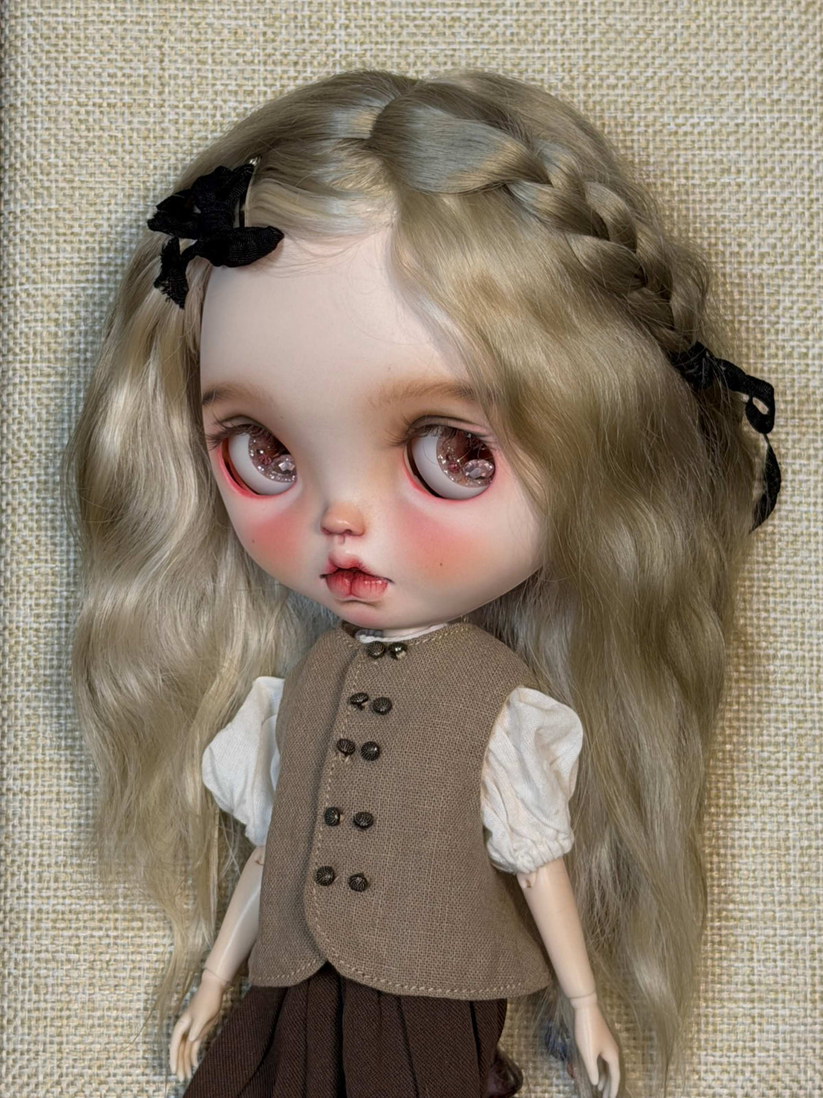 Natural Wavy Blythe Mohair Wig - Handmade Doll Hair - ToastDoll